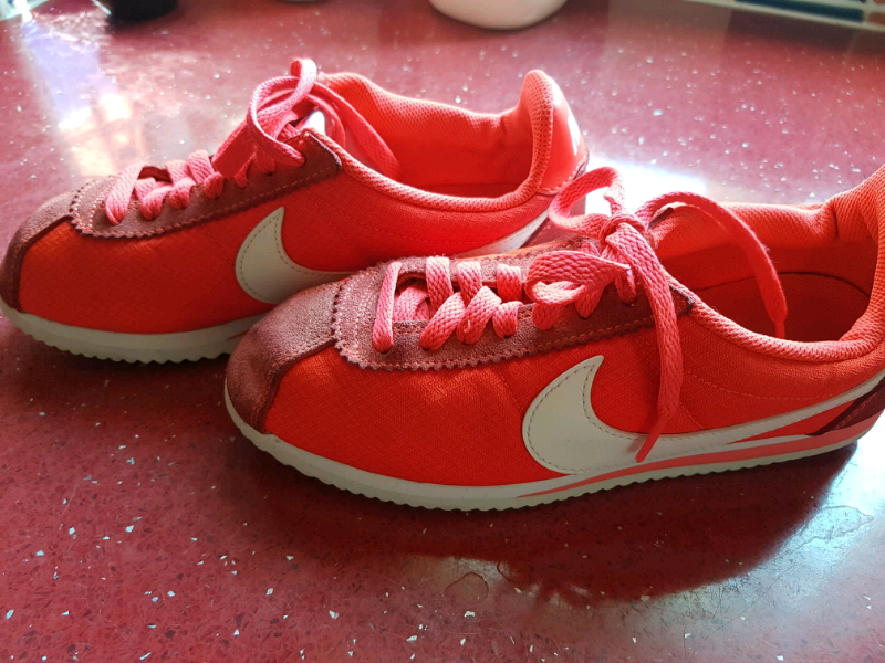 nike cortez neon orange